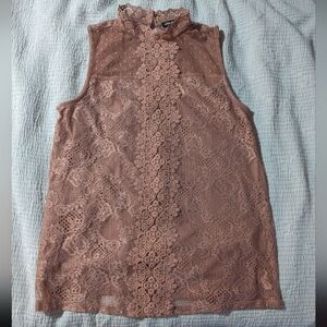 S Dusty Pink Lace Floral Mock Neck Shell Blouse